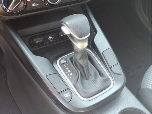 Used 2020 Kia Soul LX FWD image 9