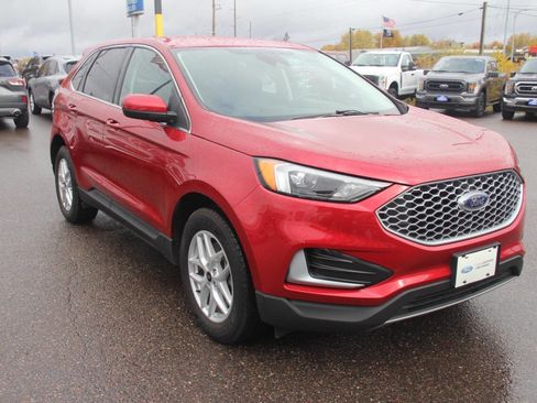 Certified 2024 Ford Edge SEL image 7