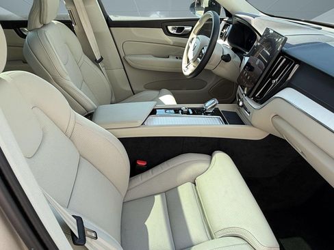 Certified 2026 Volvo XC60 B5 Ultra w/ Climate Package AWD/4WD image 24