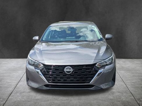 Used 2024 Nissan Sentra SV FWD image 9
