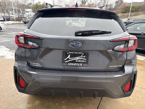 Certified 2024 Subaru Crosstrek 2.0i Premium image 6