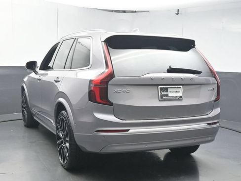 Certified 2026 Volvo XC90 B6 Plus w/ Protection Package Premier AWD/4WD image 6