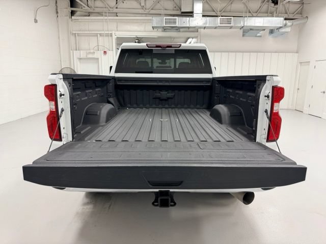 Used 2021 Chevrolet Silverado 2500 LTZ w/ LTZ Premium Package AWD/4WD image 24