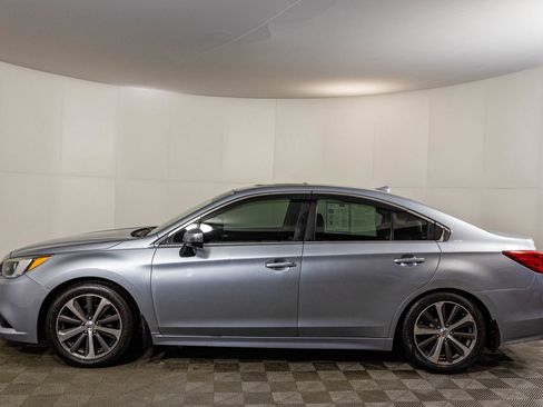 Used 2016 Subaru Legacy 2.5i Limited image 23