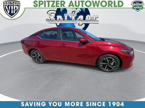 Used 2024 Nissan Sentra SV FWD image 2