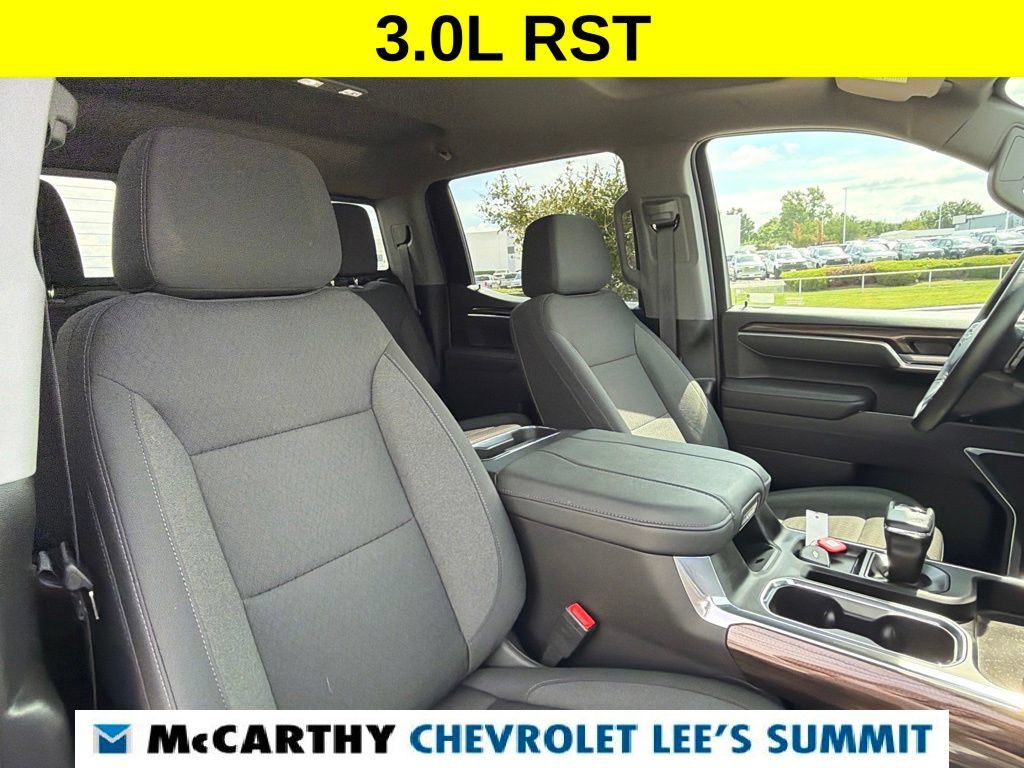 Used 2025 Chevrolet Silverado 1500 RST w/ All Star Edition Plus AWD/4WD image 28