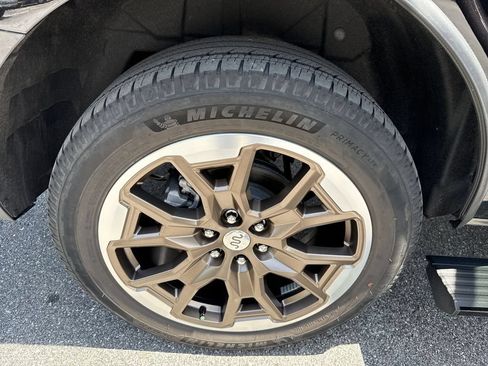 Used 2025 Ford Expedition King Ranch AWD/4WD image 17