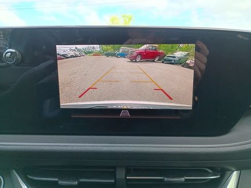 Used 2024 Buick Envista Preferred w/ Convenience I Package FWD image 16