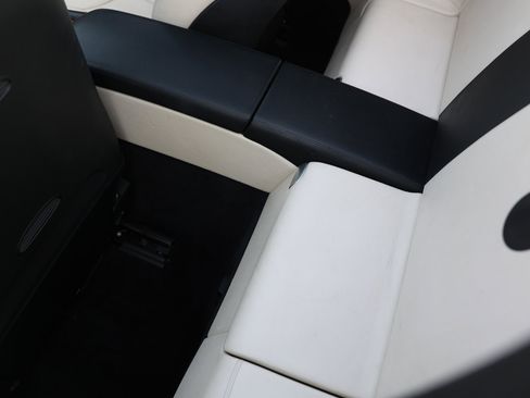 Used 2007 Mercedes-Benz SL 550 2DR COUPE w/ Premium Pkg I image 10