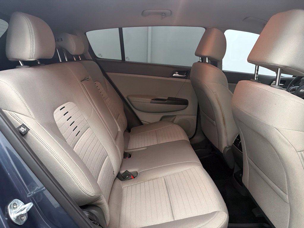 Used 2018 Kia Sportage LX FWD image 28