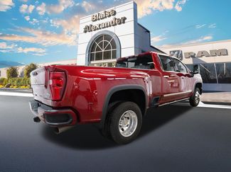 Used 2024 Chevrolet Silverado 3500 High Country w/ High Country Premium Package AWD/4WD video 3