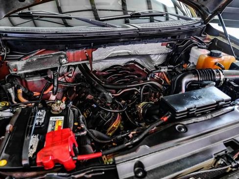 Used 2011 Ford F150 Lariat w/ Off Road Pkg image 46