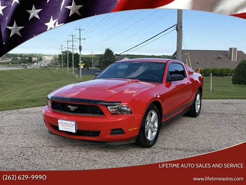 Used 2011 Ford Mustang Coupe w/ 101A Rapid Spec Order Code RWD image 1