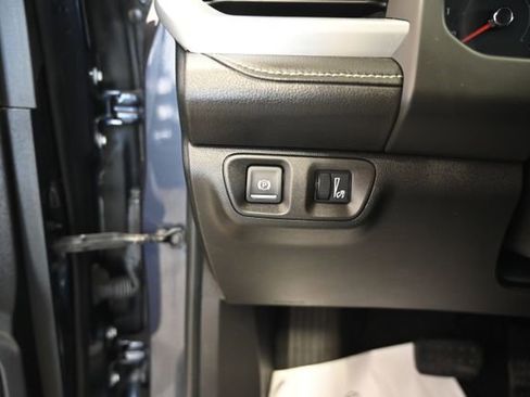 Used 2019 GMC Acadia SLE AWD/4WD image 25