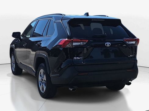 Used 2024 Toyota RAV4 XLE image 7