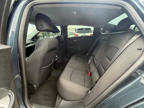 Used 2020 Chevrolet Malibu LT FWD image 13