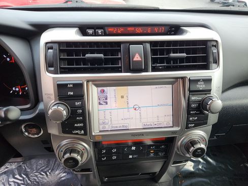 Used 2011 Toyota 4Runner SR5 image 10