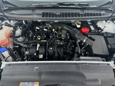 Used 2024 Ford Edge SEL image 29