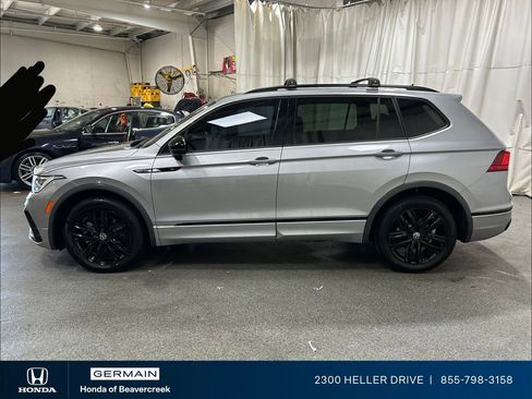 Used 2022 Volkswagen Tiguan SE R-Line FWD image 5