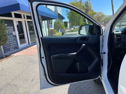 Used 2019 Ford Ranger XL w/ Equipment Group 101A Mid RWD image 16