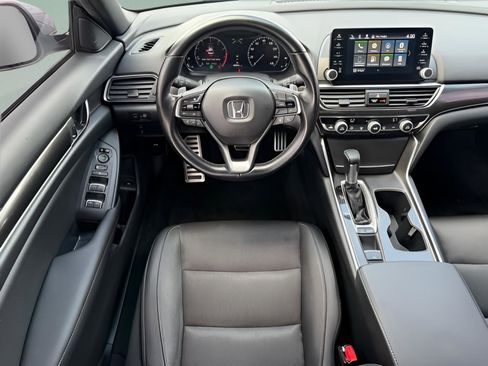 Used 2020 Honda Accord Sport image 9