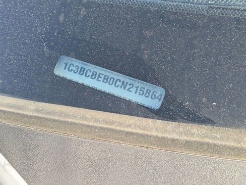 Used 2012 Chrysler 200 Touring image 8