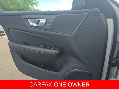 Used 2024 Volvo S60 B5 Core FWD image 25