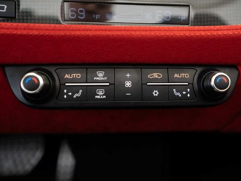 Certified 2022 Ferrari F8 Tributo RWD image 26