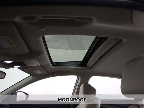 Used 2023 Honda Accord EX image 3