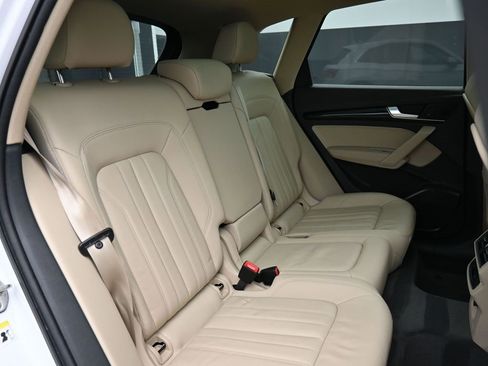 Used 2018 Audi Q5 2.0T Premium Plus w/ Premium Plus Package image 24