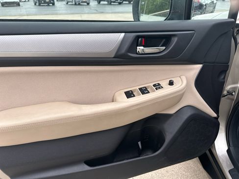 Used 2019 Subaru Outback 2.5i Premium w/ Popular Package #2 image 20