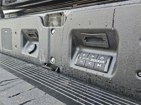 Used 2023 GMC Sierra 1500 Denali Ultimate image 13