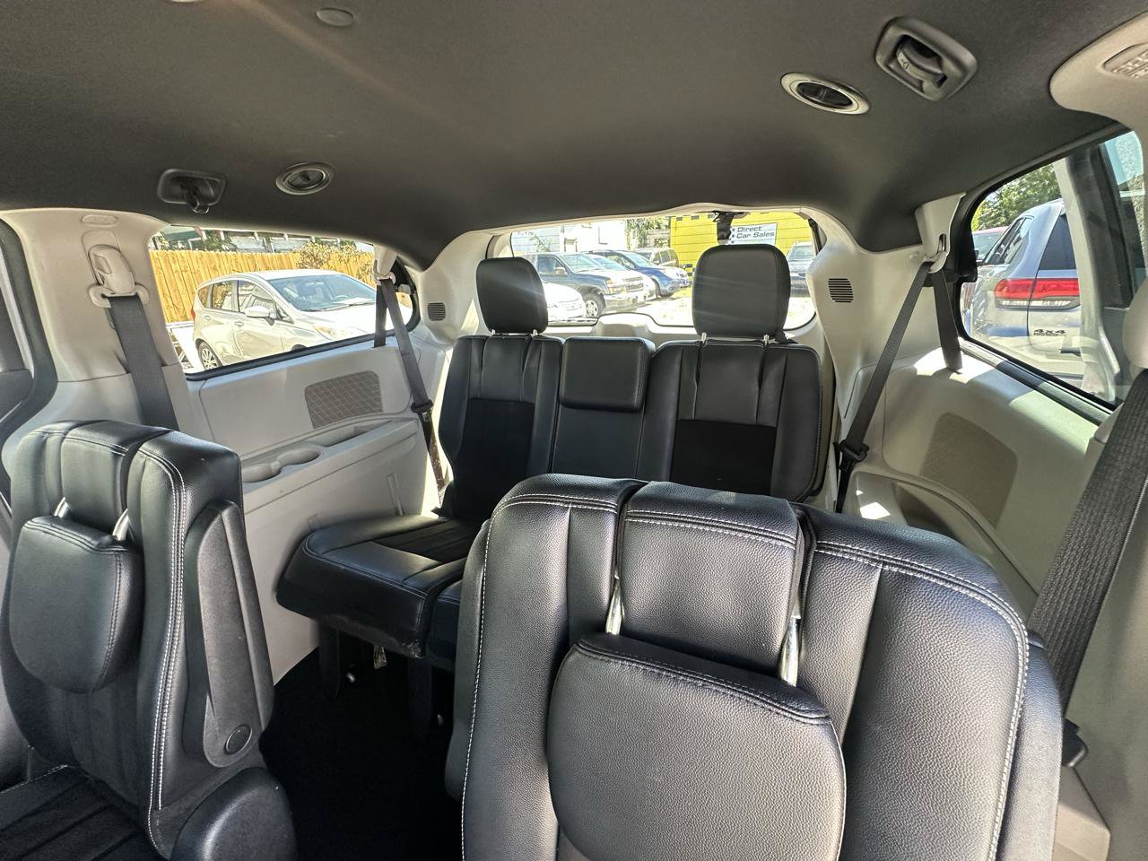 Used 2019 Dodge Grand Caravan SXT FWD image 11