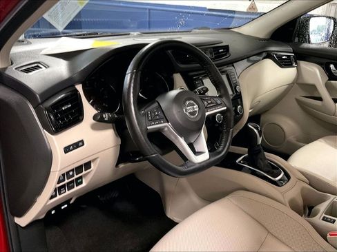 Used 2021 Nissan Rogue Sport SL w/ Premium Package AWD/4WD image 8