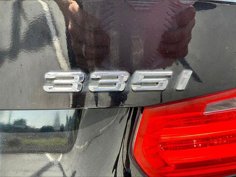 Used 2014 BMW 335i xDrive Sedan AWD/4WD image 24
