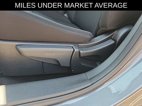Used 2025 Nissan Sentra S FWD image 15