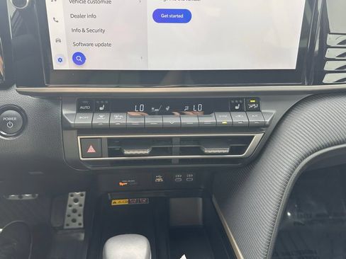Used 2025 Toyota Camry SE w/ Multimedia Upgrade Package FWD image 38