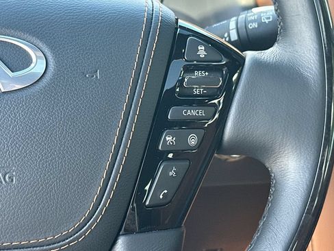 Used 2022 INFINITI QX80 Sensory w/ All-Season Package AWD/4WD image 22
