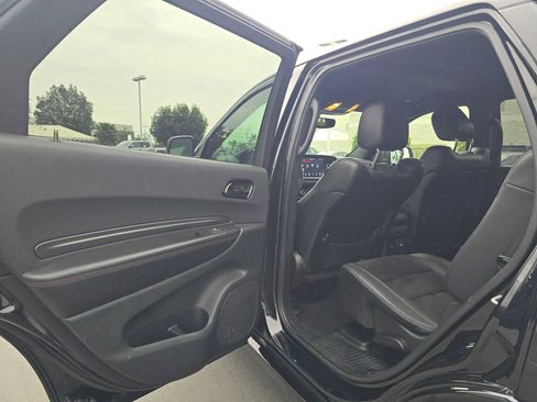 Used 2022 Dodge Durango R/T w/ Trailer Tow Group IV AWD/4WD image 17