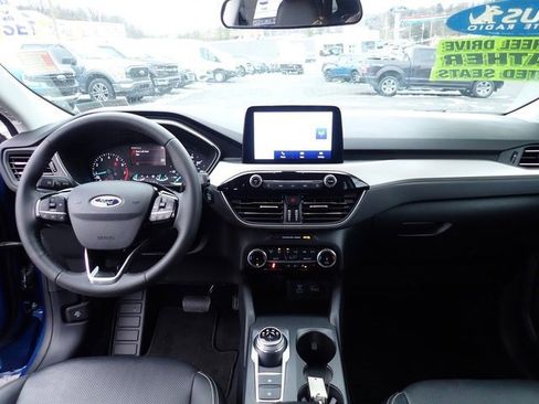 Certified 2022 Ford Escape SEL image 20