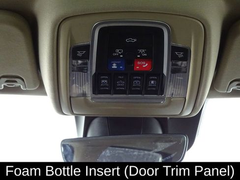 Used 2020 RAM 1500 Limited image 32