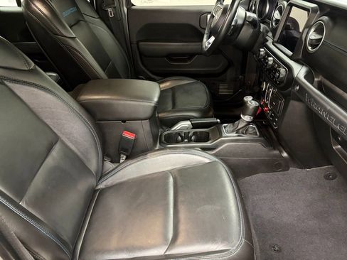 Used 2021 Jeep Wrangler Unlimited Rubicon 4xe w/ Steel Bumper Group image 47