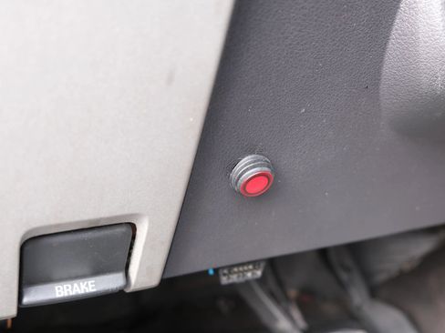 Used 2015 Ford F350 Lariat w/ Lariat Interior Package image 51