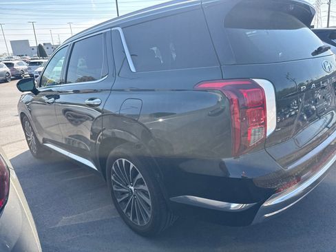 Used 2024 Hyundai Palisade Calligraphy image 8