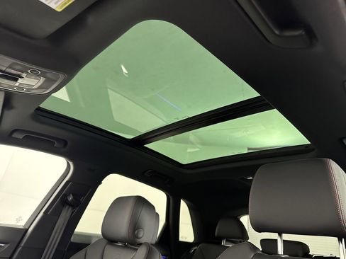 Used 2025 Audi Q3 2.0T Premium Plus w/ Premium Plus Package image 26