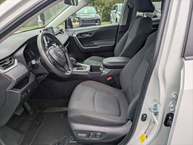 Certified 2024 Toyota RAV4 XLE FWD image 20