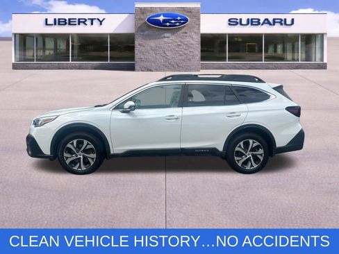 Used 2020 Subaru Outback Limited image 2