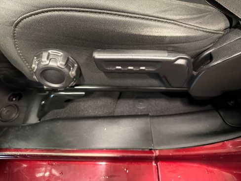 Used 2021 Jeep Gladiator Sport AWD/4WD image 27
