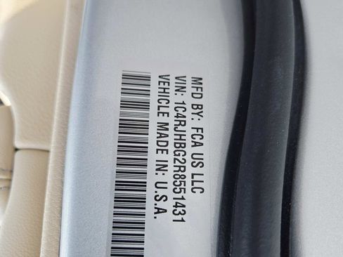 Used 2024 Jeep Grand Cherokee Limited w/ Trailer Tow Package image 42