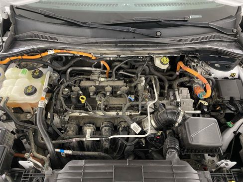 Used 2022 Ford Escape SE w/ SE Sport Appearance Package AWD/4WD image 30